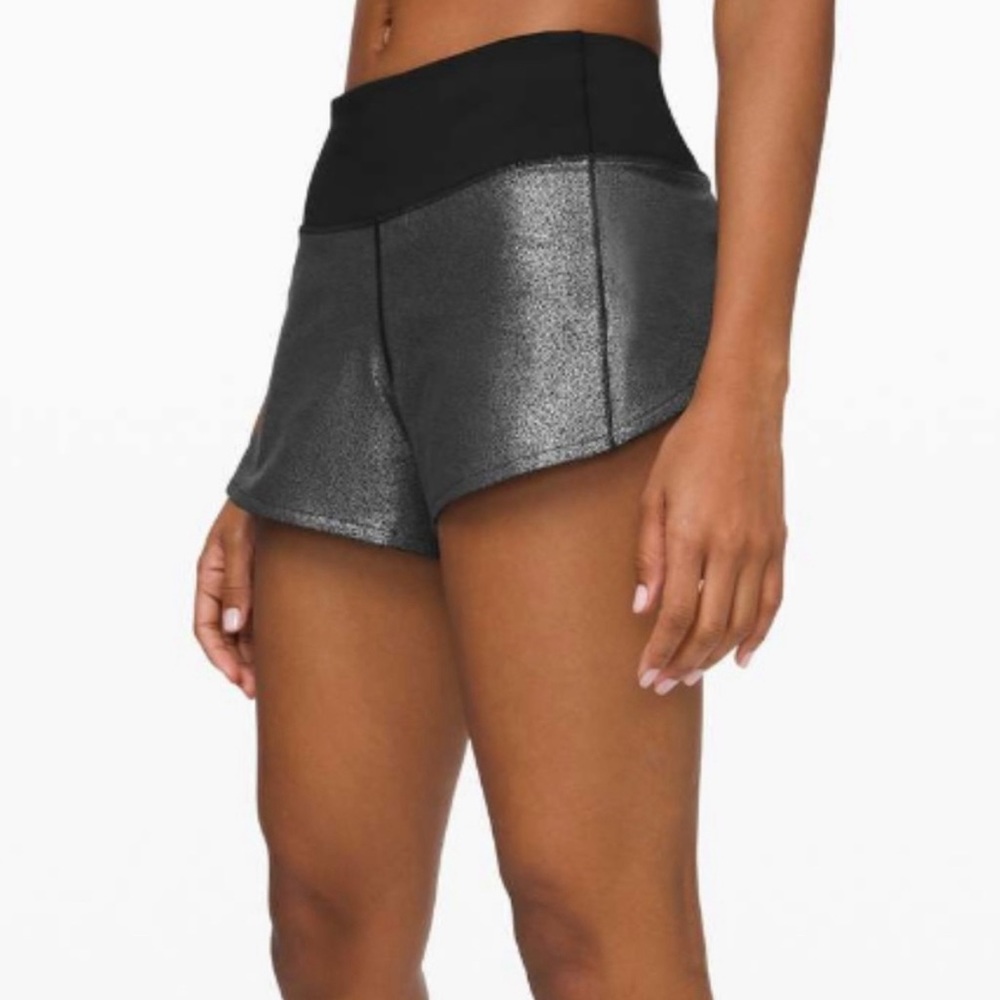 LULULEMON SPEED UP SHORTS